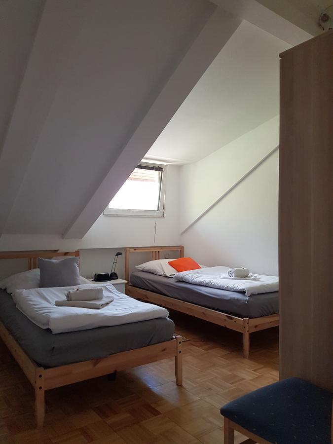 Pension Hubertus เบอร์ลิน ภายนอก รูปภาพ